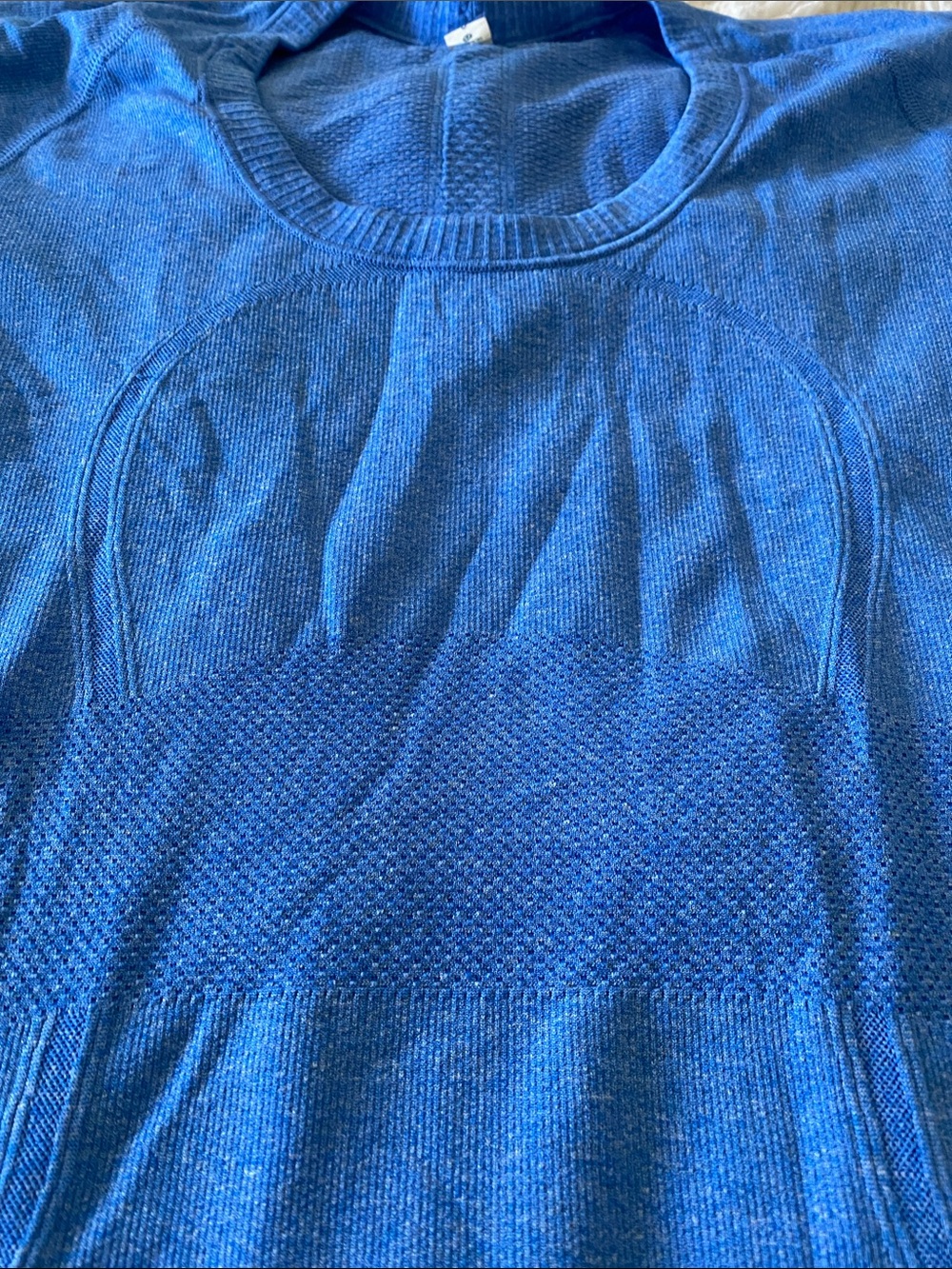 lululemon athletica 2 Workout Top - Size 6 - Picture 7 of 9